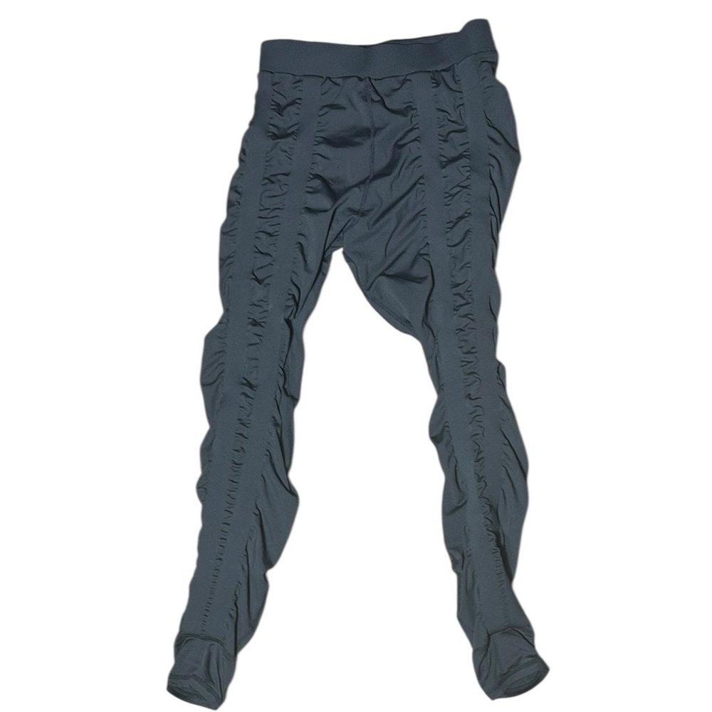 High-Waist Black Workout Leggings with Built-In Resistance Bands - Picture 2 of 5